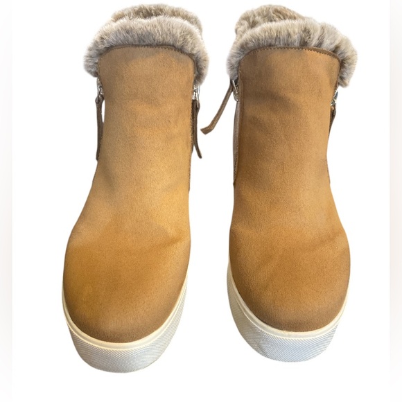 Soda Shoes - Soda Wedge Ankle Heel Sneakers